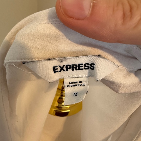 Express Ivory Ruffle Blouse - Picture 4 of 4